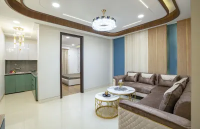 2 BHK | 65 SQ YDS Thumbnail #2
