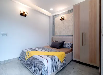 3 BHK | 100 SQ YARDS Thumbnail #8